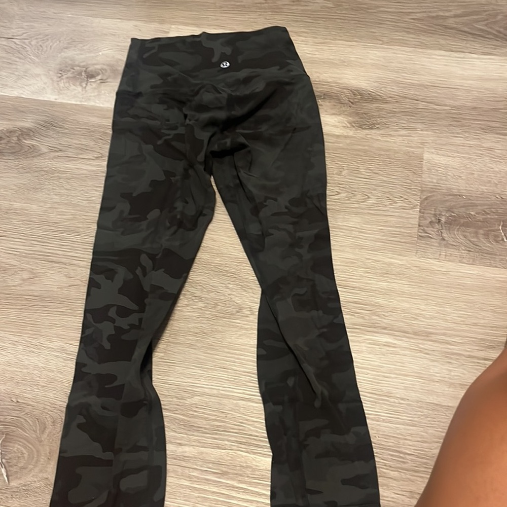 Lululemon align - Picture 3 of 4